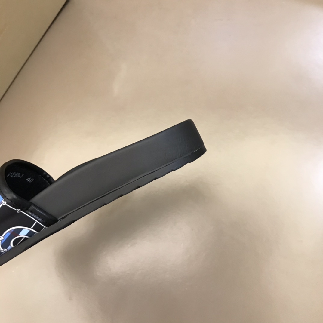 Burberry Mens Sandals Gr. 40-45