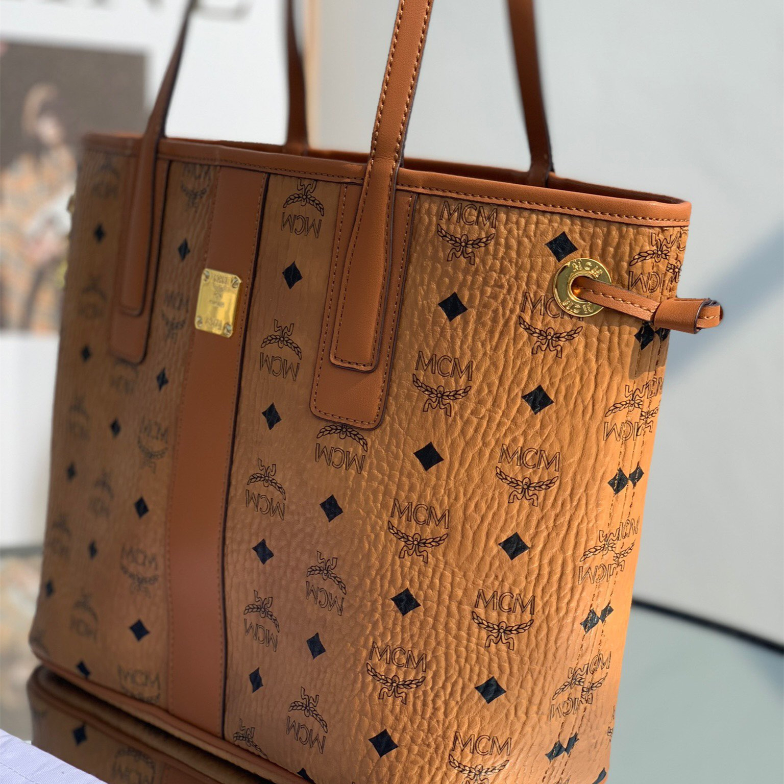 MCM Reversible Liz Shopper in Visetos Shopping Bags 37*31*25cm