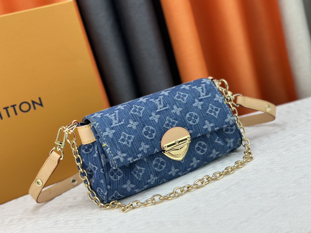 Louis Vuitton M45859 Favorite Denim Cowboy Women Shoulder Bags Size 24*14*9cm
