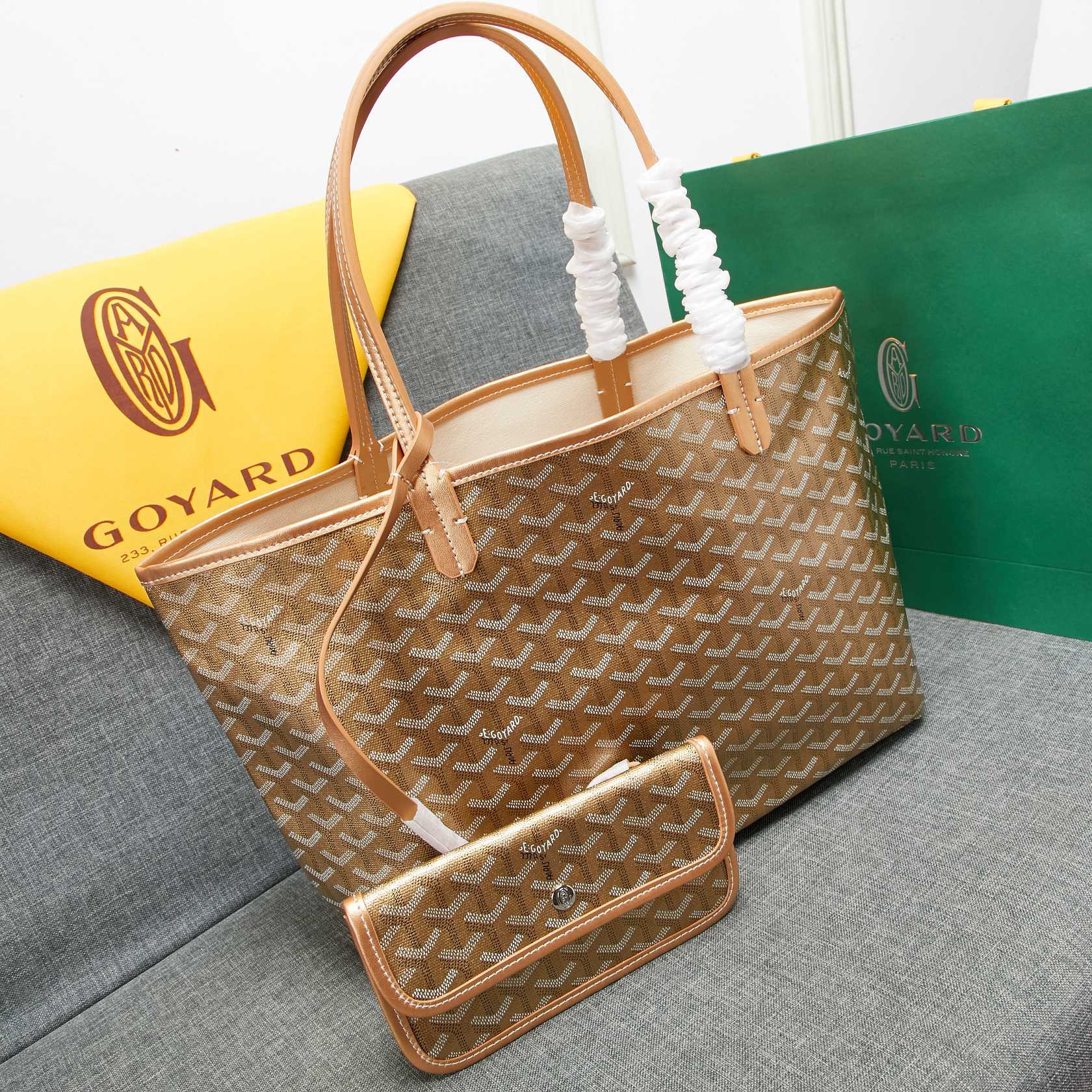 Goyard Saint Louis Shopping Bags 2-Size