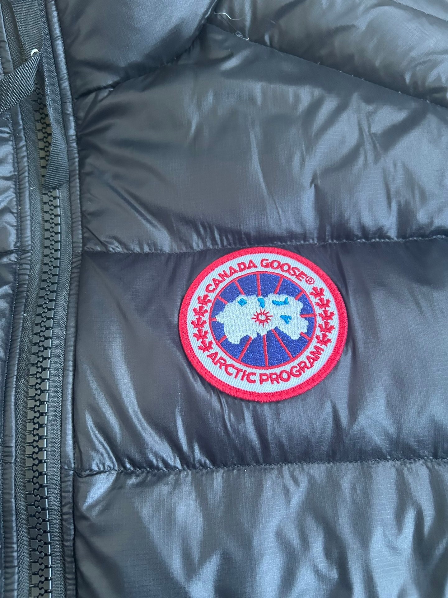 Canada Goose E2229 Crofton Vest-WD Men Winter Vest Size S-XXL