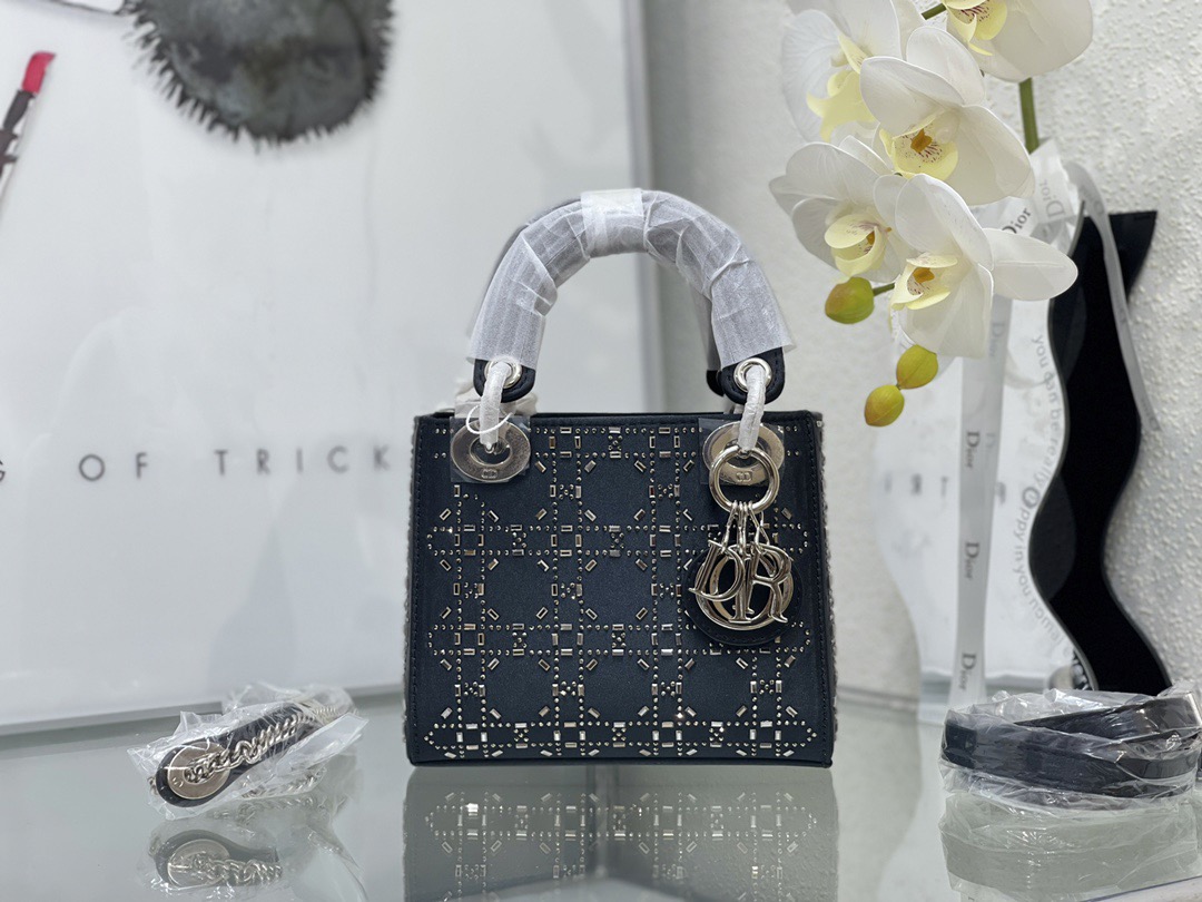 Dior Lady Women Shoulder Bags 17*15*7cm