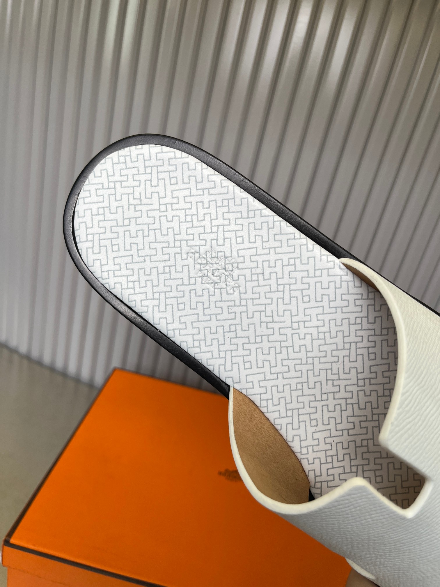 Hermes lzmir Sandals Size 40-45