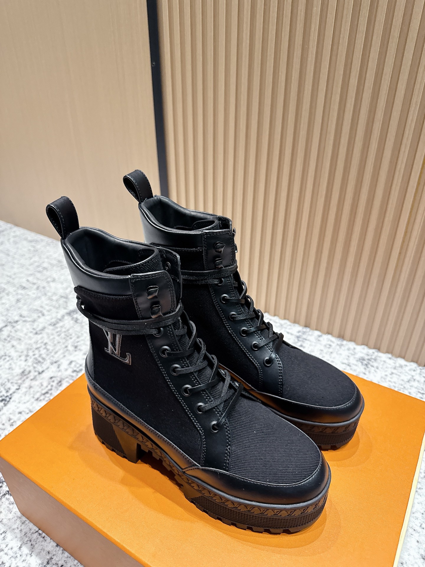 Louis Vuitton Women Boots Size 35-41