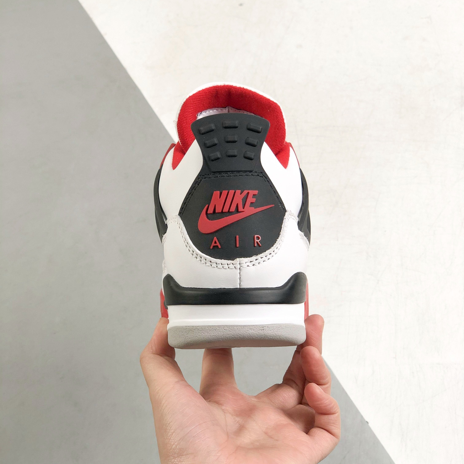 Nike Air Jordan 4 Sneakers Shoes Gr. 36-46