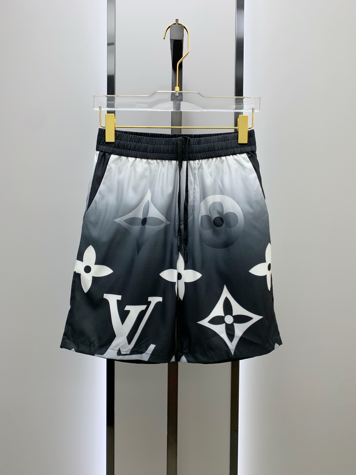 Louis Vuitton Sommeranzug Size M-XXL