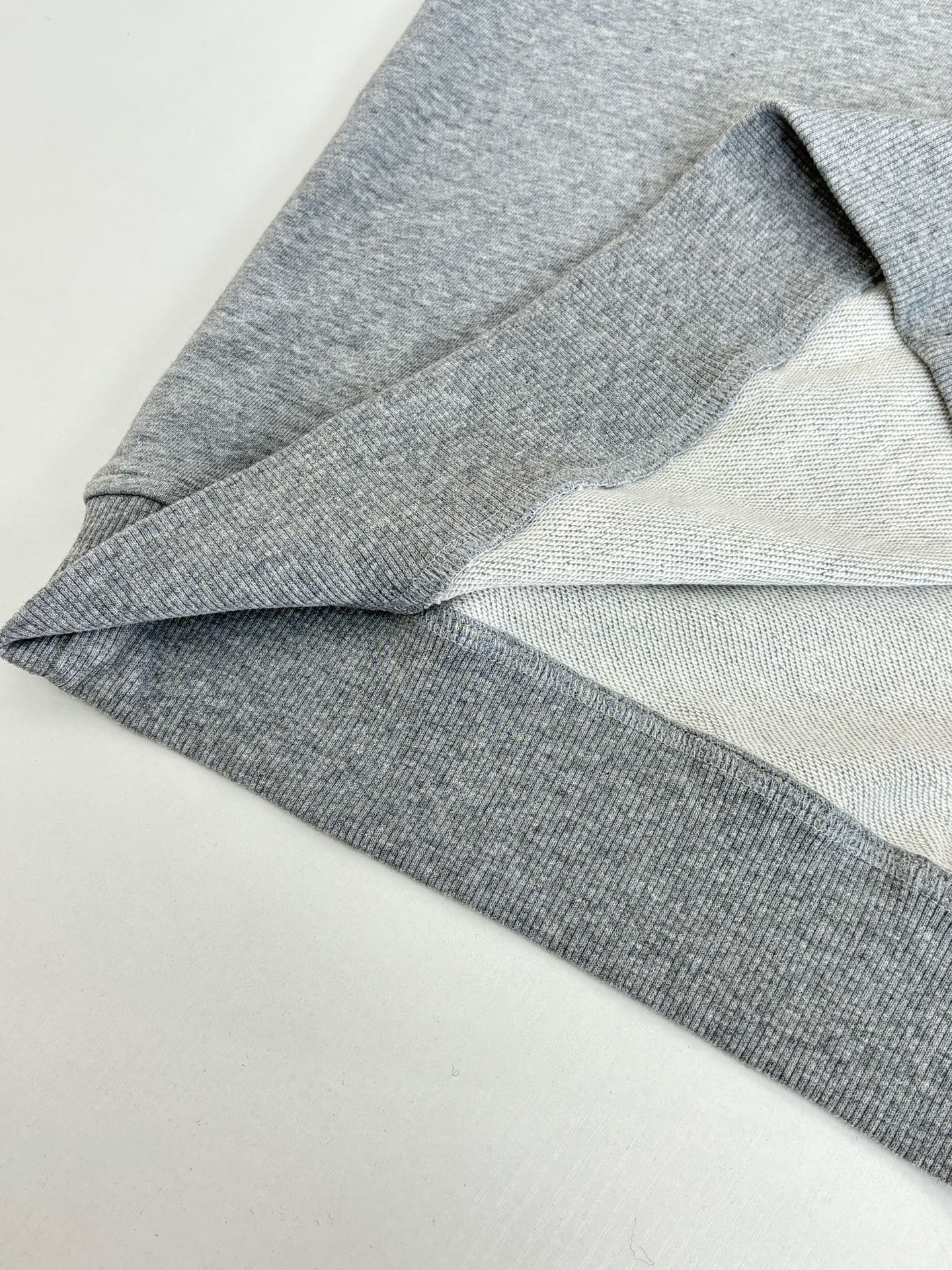 Moncler Unisex Sweatshirt Size S-XL