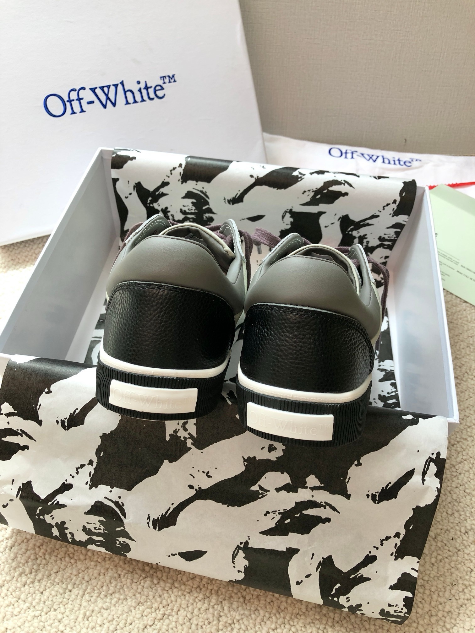 OFF White 2024ss New Low Vulcanized Sneaker Size 36-45