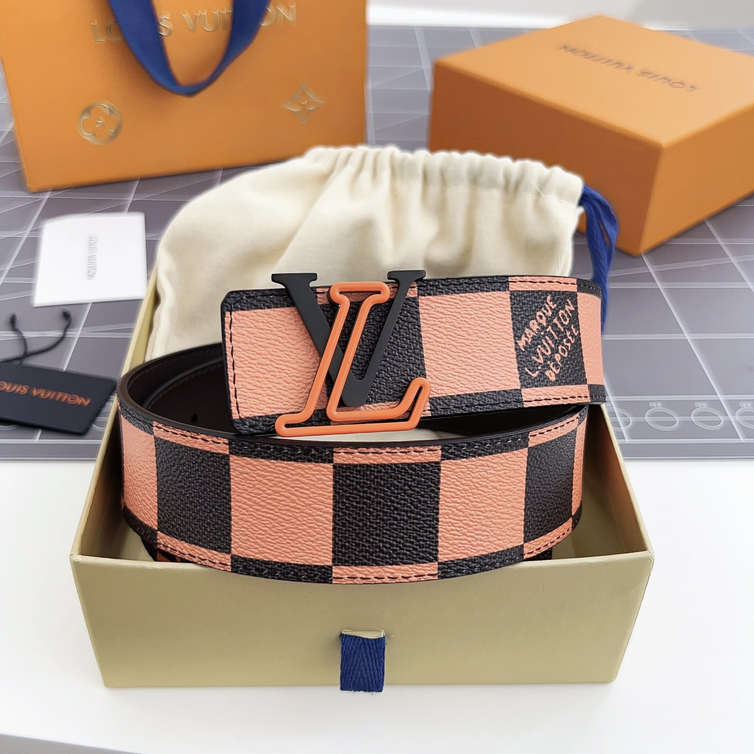 Louis Vuitton Mens Belt Width 4cm