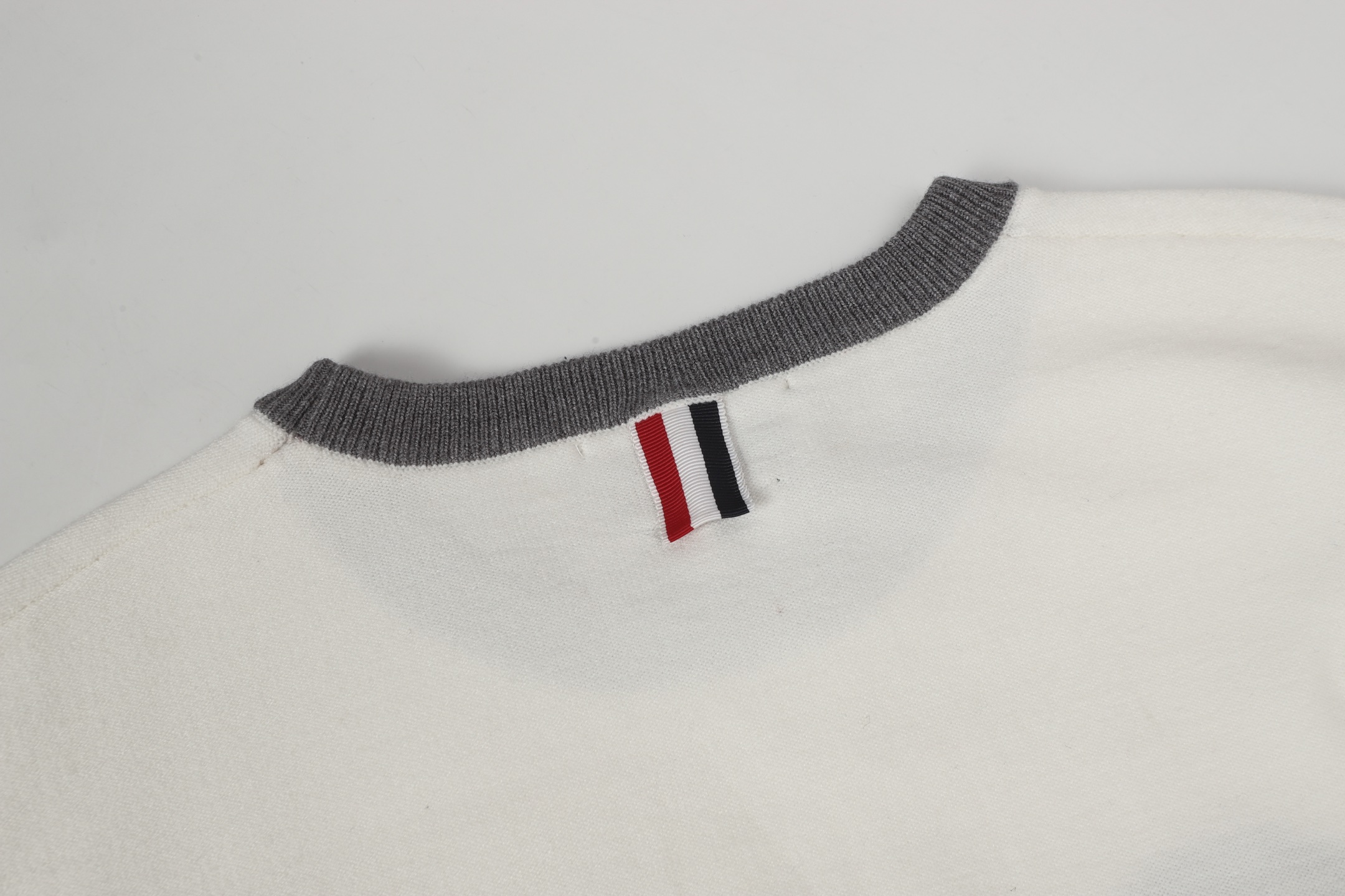 Thom Browne Unisex Sweatshirt Size S-L