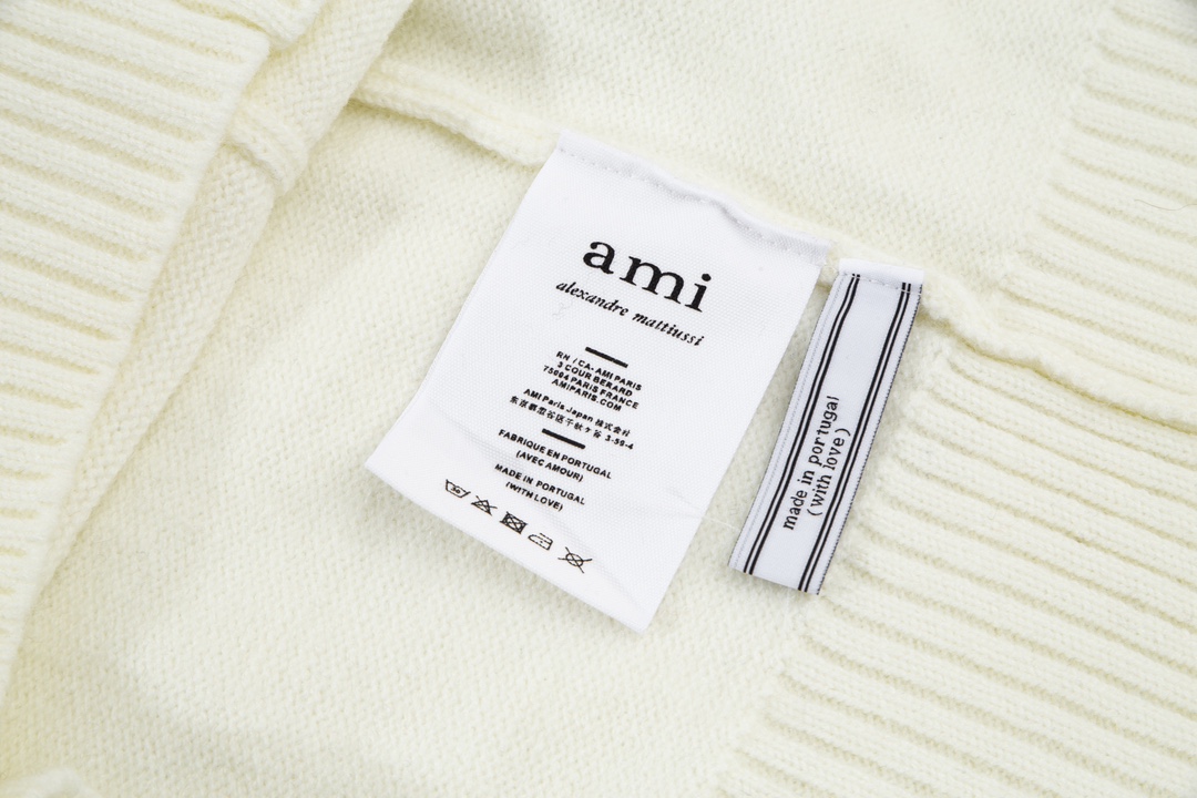Ami Unisex Sweatshirt Size S-XL