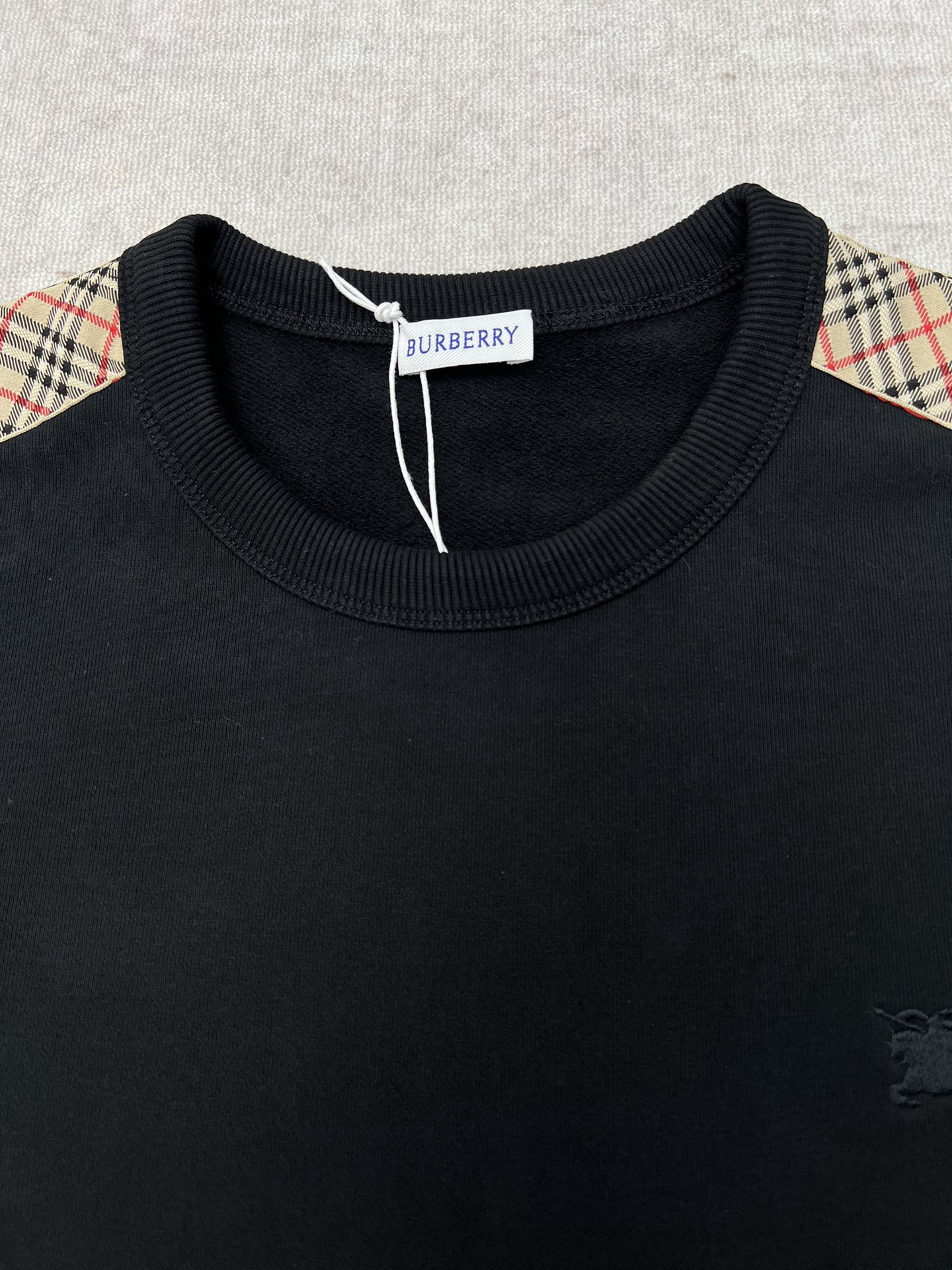 Burberry Unisex Sweatshirt Size S-XL