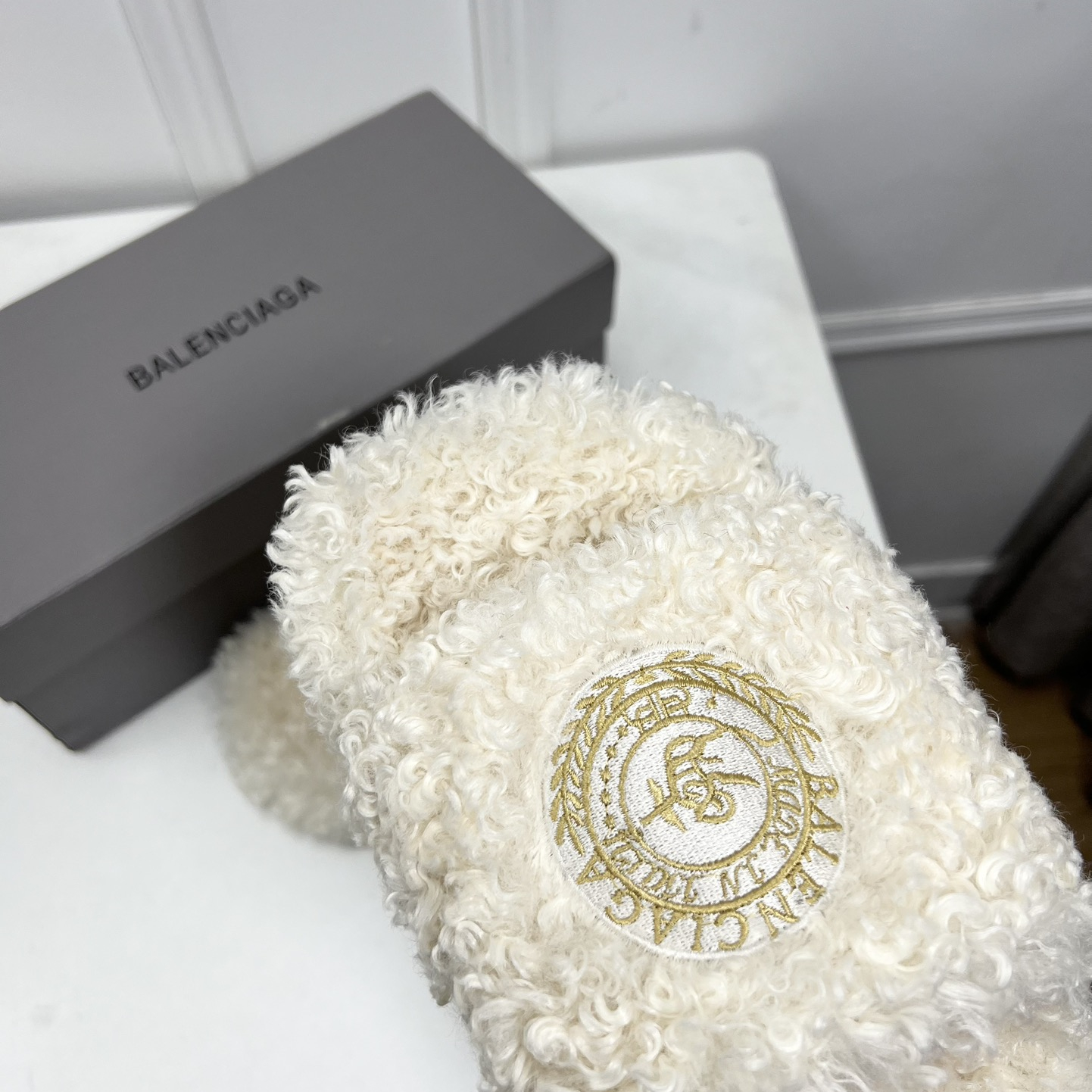 Balenciaga 23fw Women Winter Slippers Size 36-40