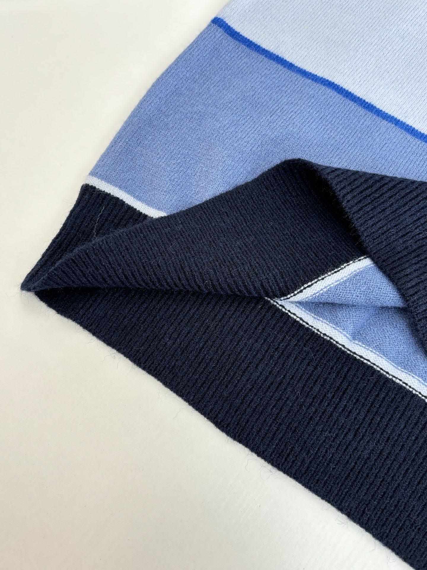 Dior Unisex Sweatshirt Size S-XL