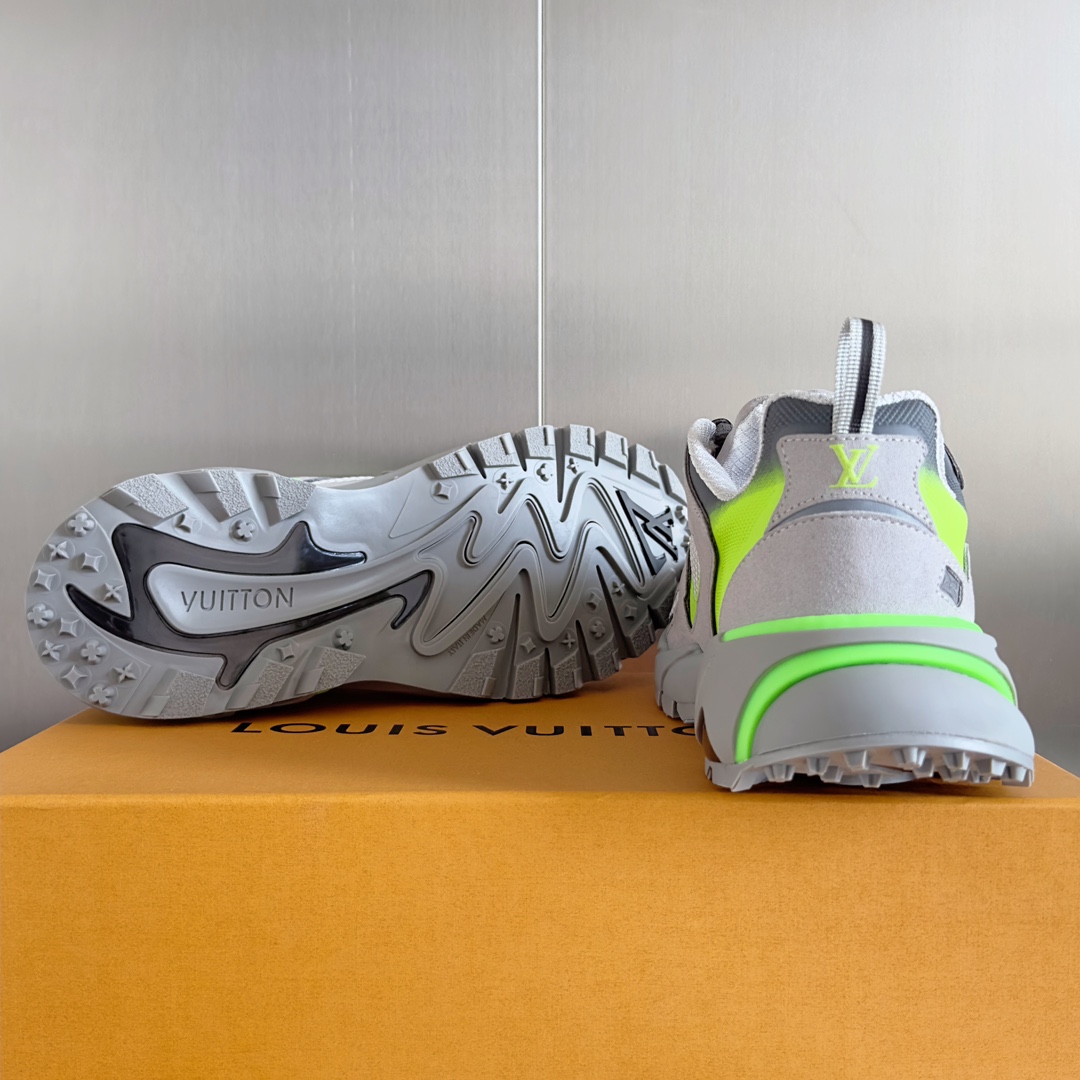 Louis Vuitton LV Runner Tatic Sneaker Size 40-46