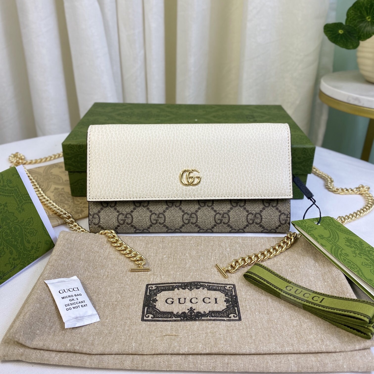 Gucci Chain Women Shoulder Bags Size 19*10*3cm