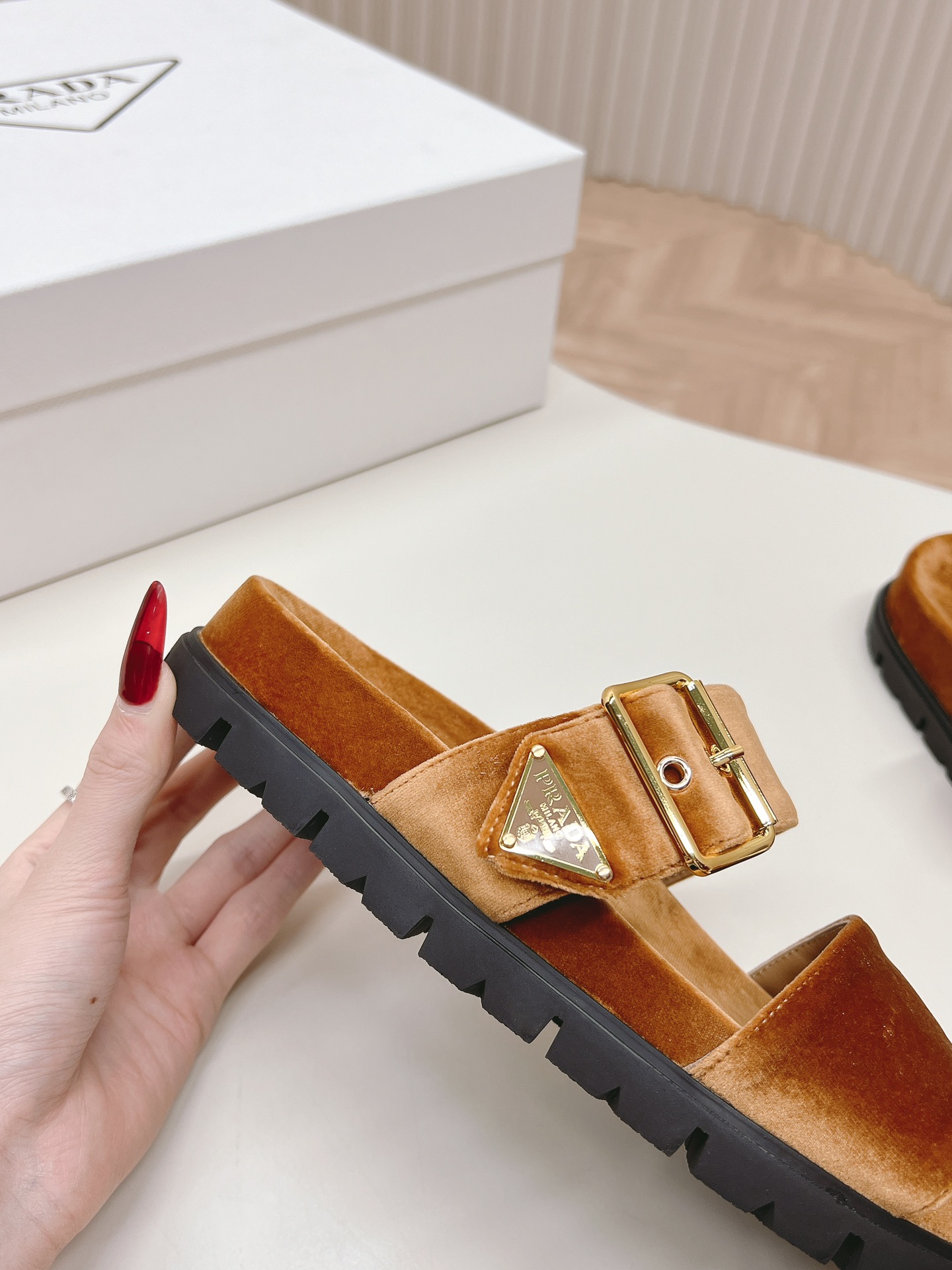 Prada 2024ss Slippers Size 36-40