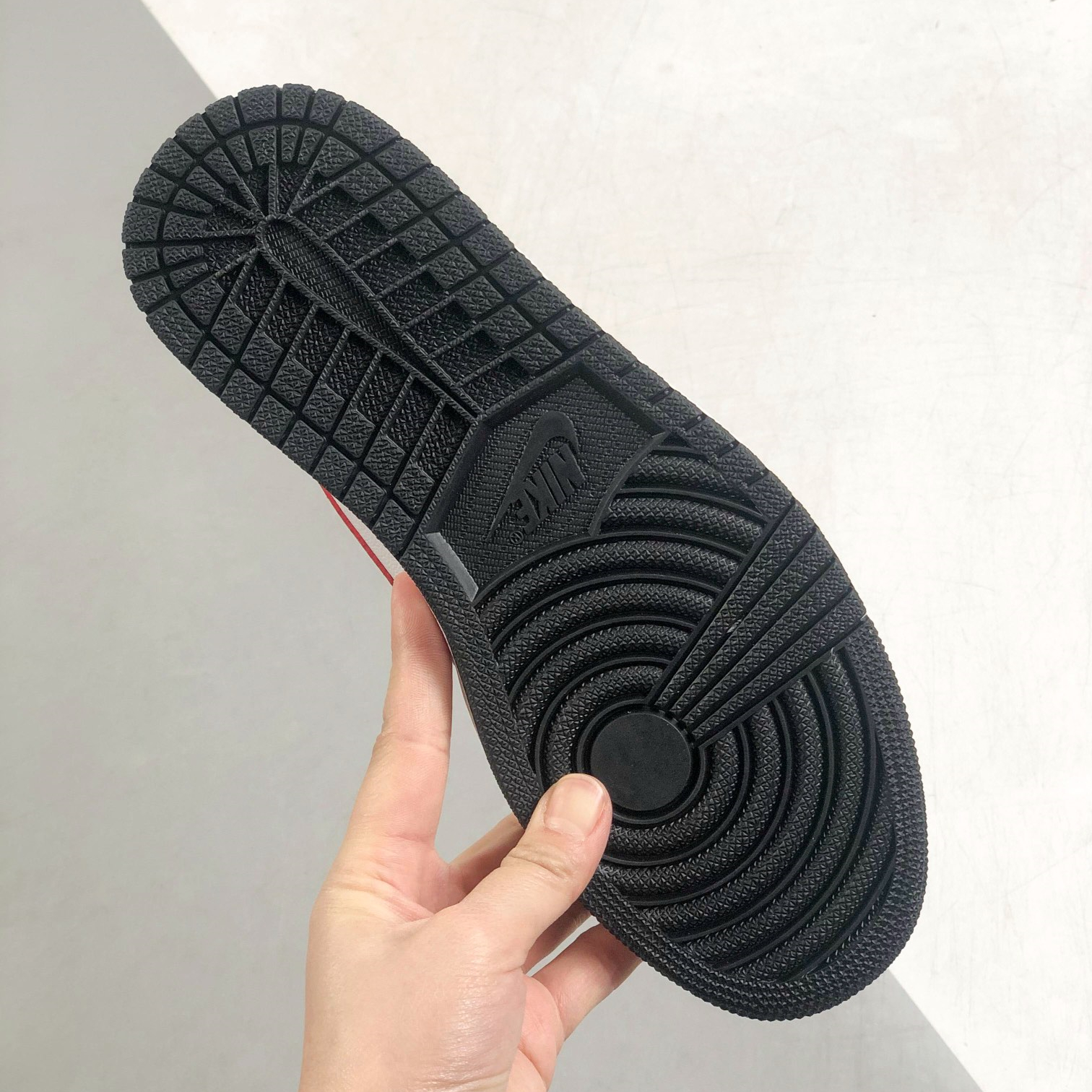 Nike Air Jordan 1 High Top Sneakers Shoes Gr. 36-46