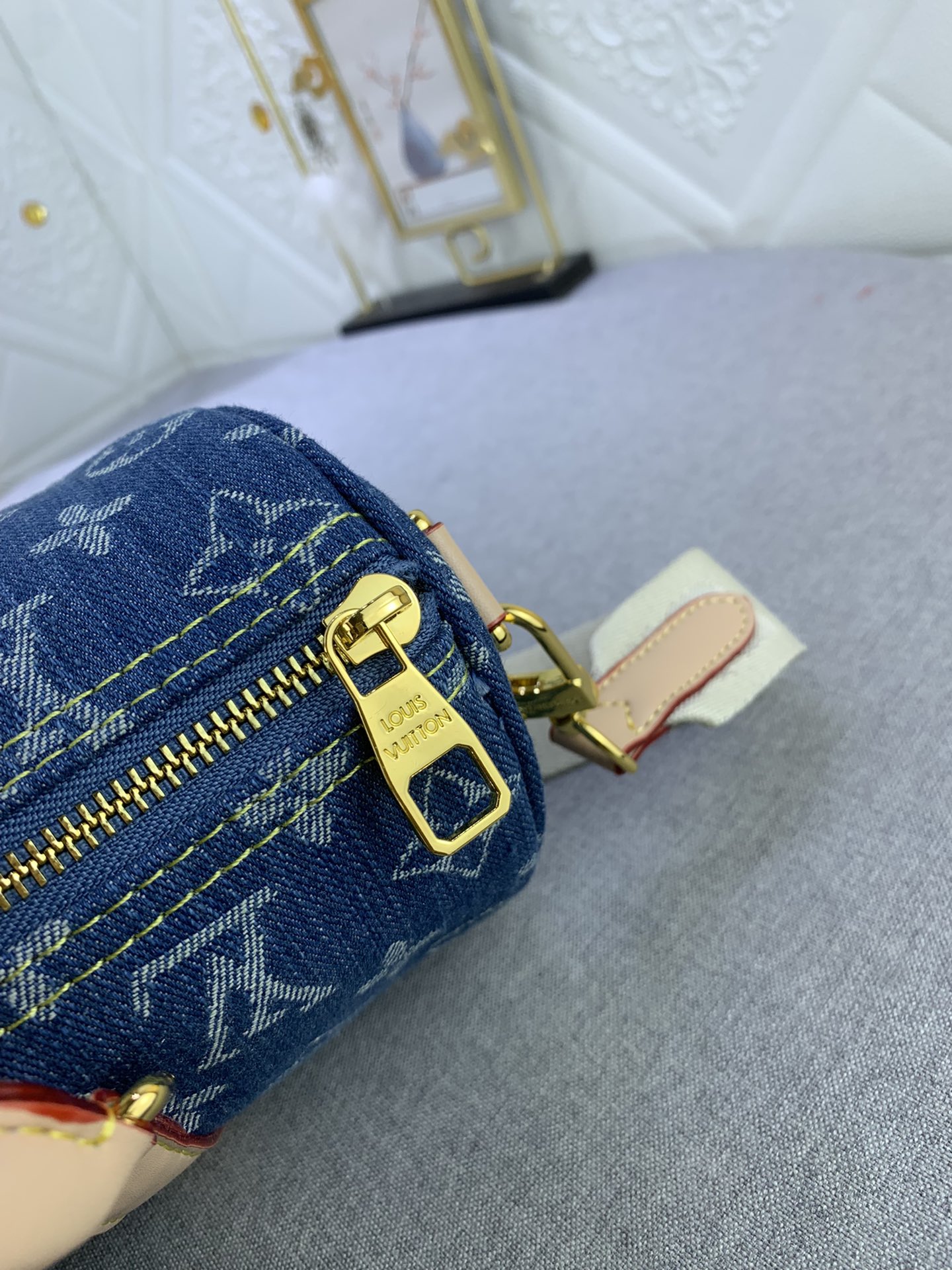 Louis Vuitton Keepall Bandoulière 25 Women Shoulder Bags