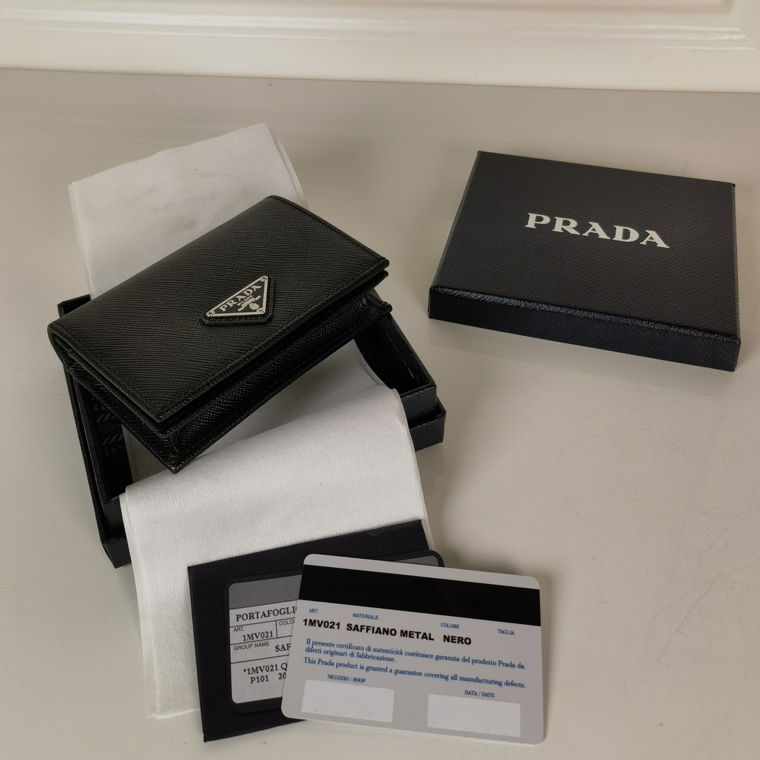 Prada Card Holder Size 11*8cm