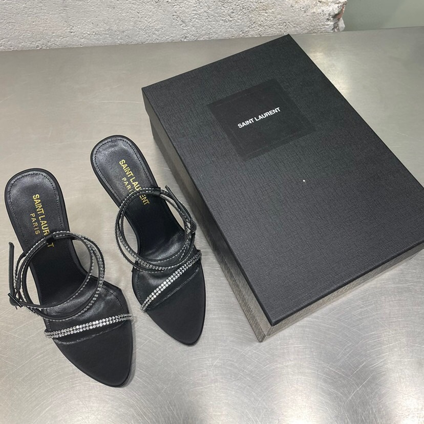 YSL Georgia Pumps Size 35-40