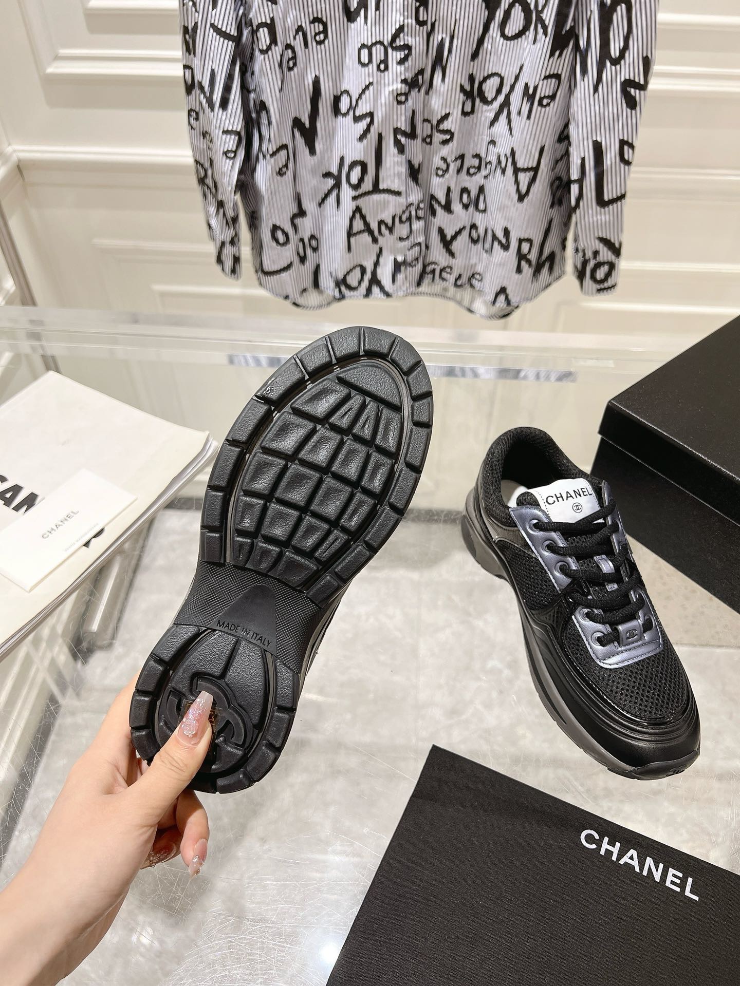 Chanel New Women Sneaker Size 35-41