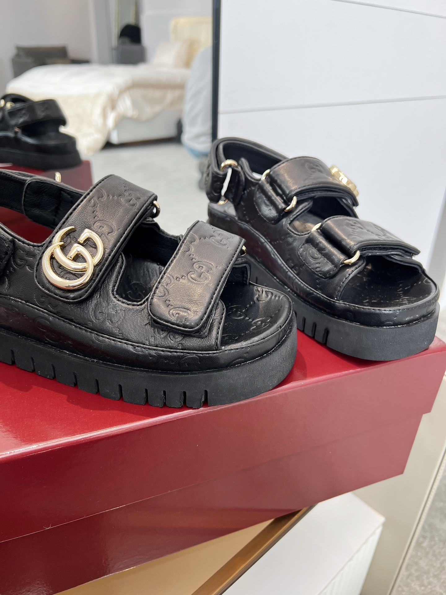 Gucci Women Thick soled Sandals Size 35-41