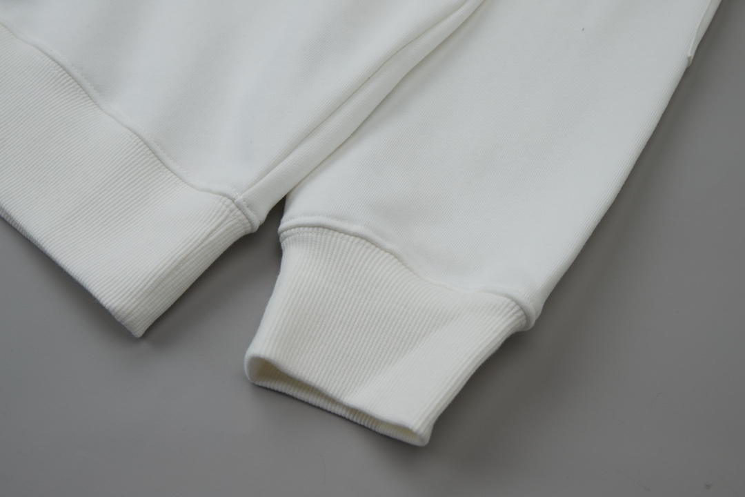 Prada Unisex Sweatshirt Size S-XL