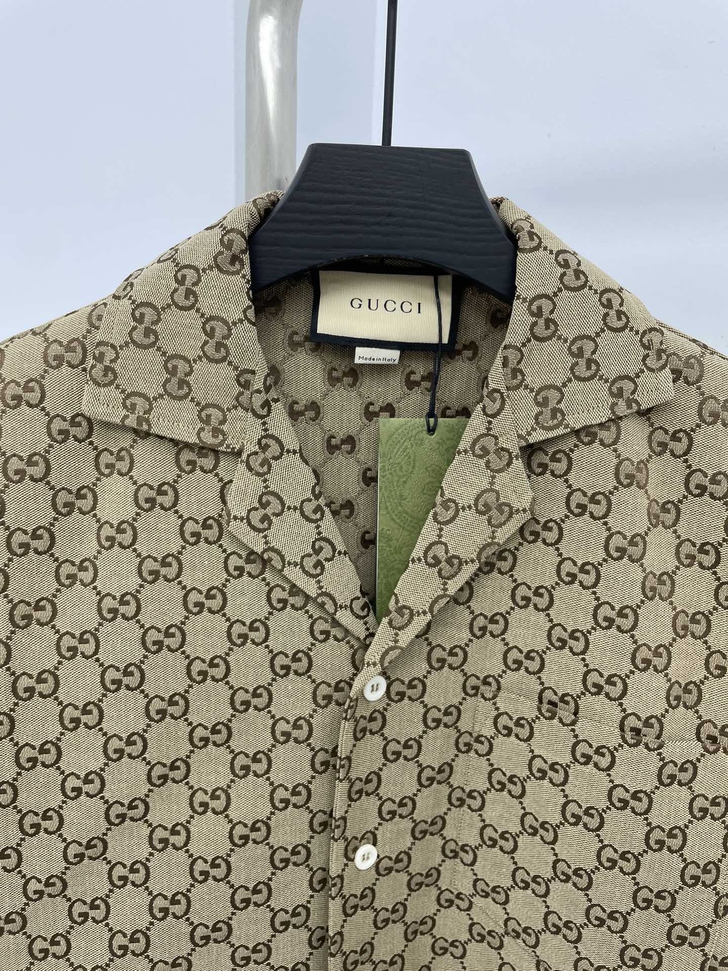 Gucci Sommeranzug Size S-XL