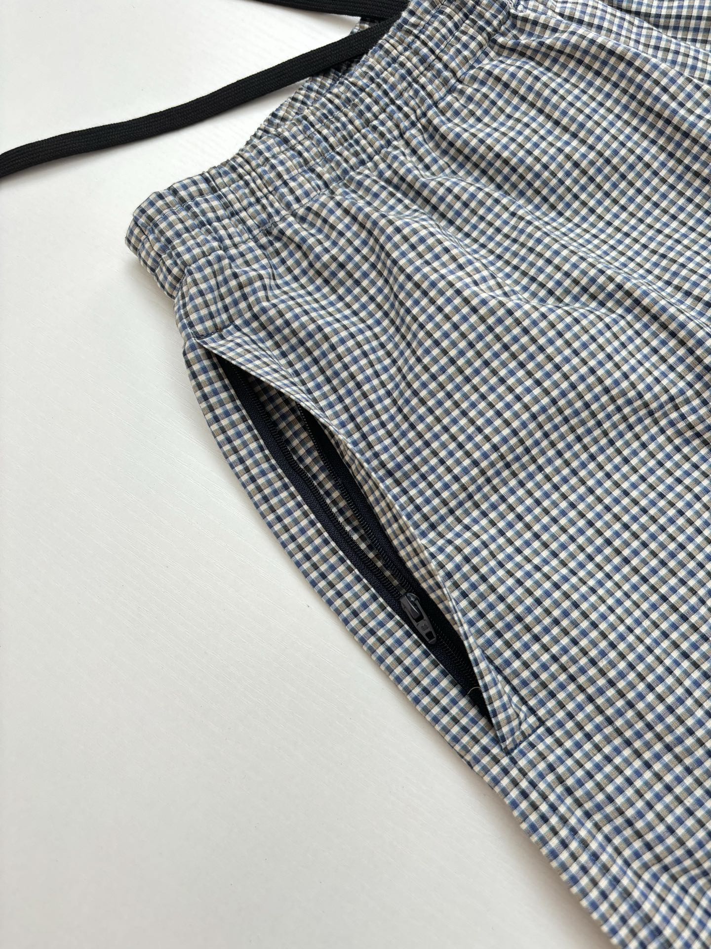 Balenciaga Plaid Hose Größe S-L