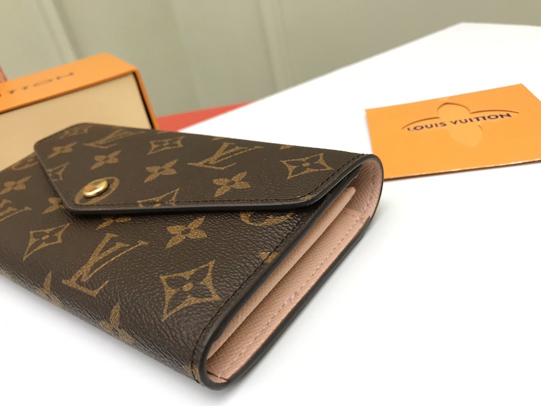 Louis Vuitton Women Wallet M62235 Size 19*10cm