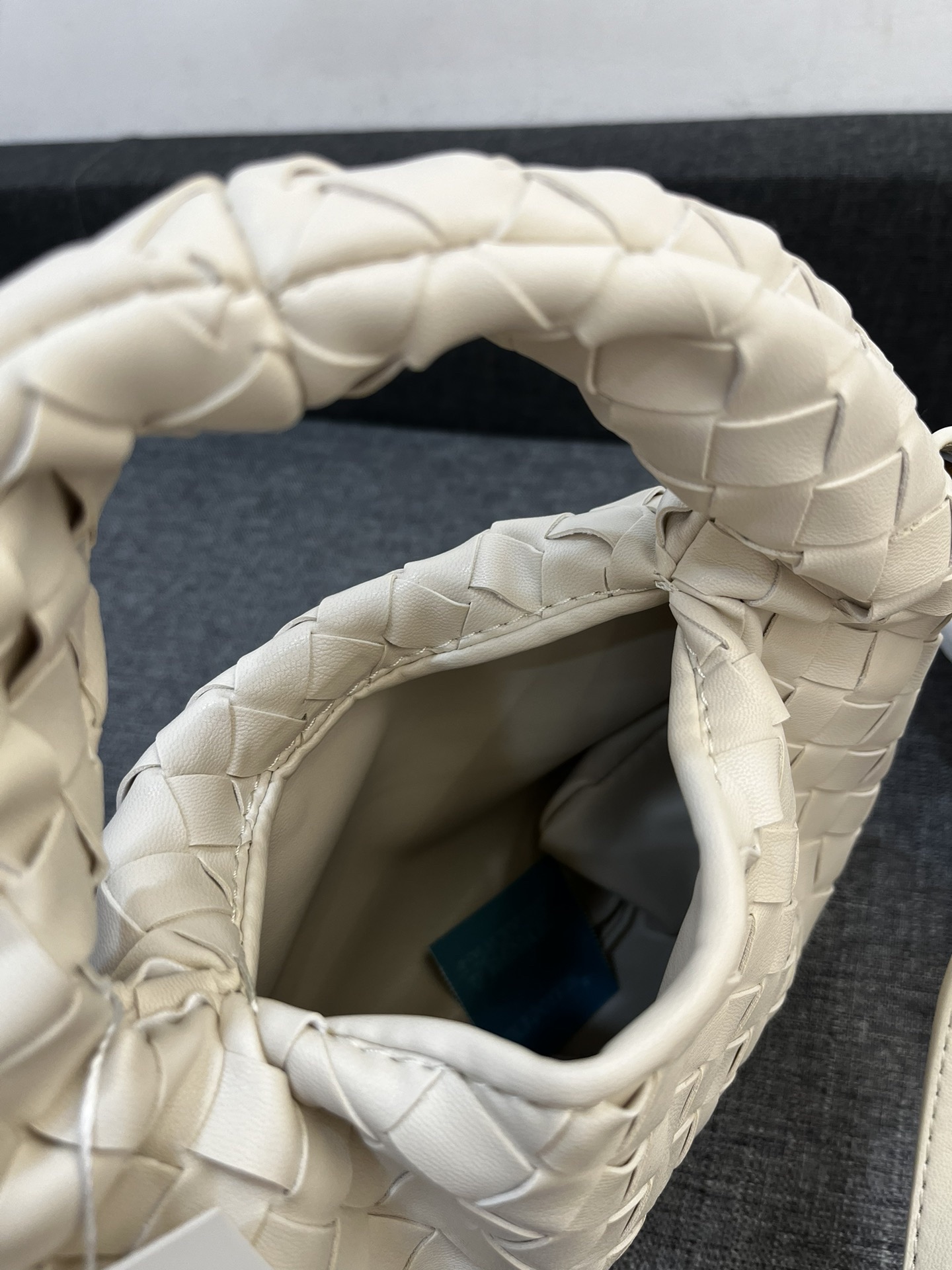 Bottega Veneta HO Women Shoulder Bags 28*17cm