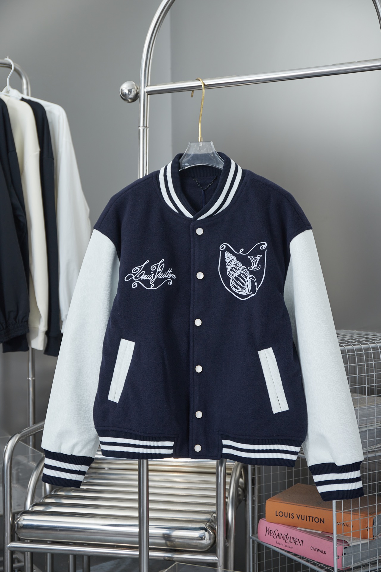 Louis Vuitton Jacket Embroider Size S-XL