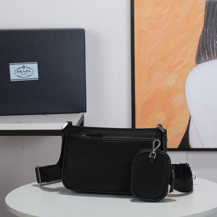 Prada 2VH133 Re-Nylon and Saffiano Leather Mens Shoulder Bags Size 22*16*5cm