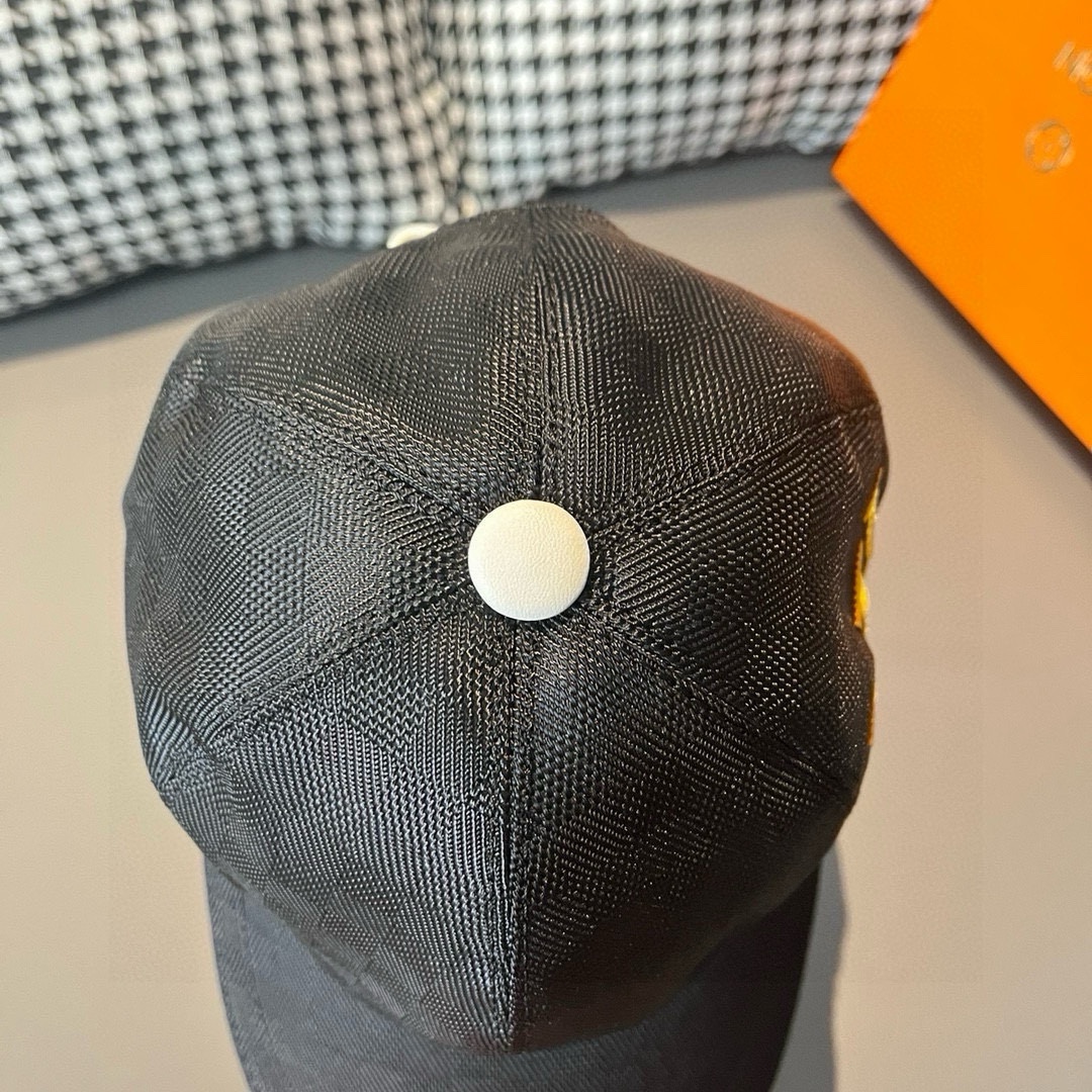Louis Vuitton Baseball Cap