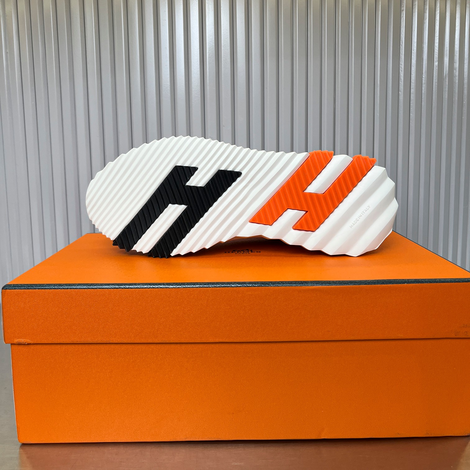 Hermes Bouncing Sneaker Size 36-46