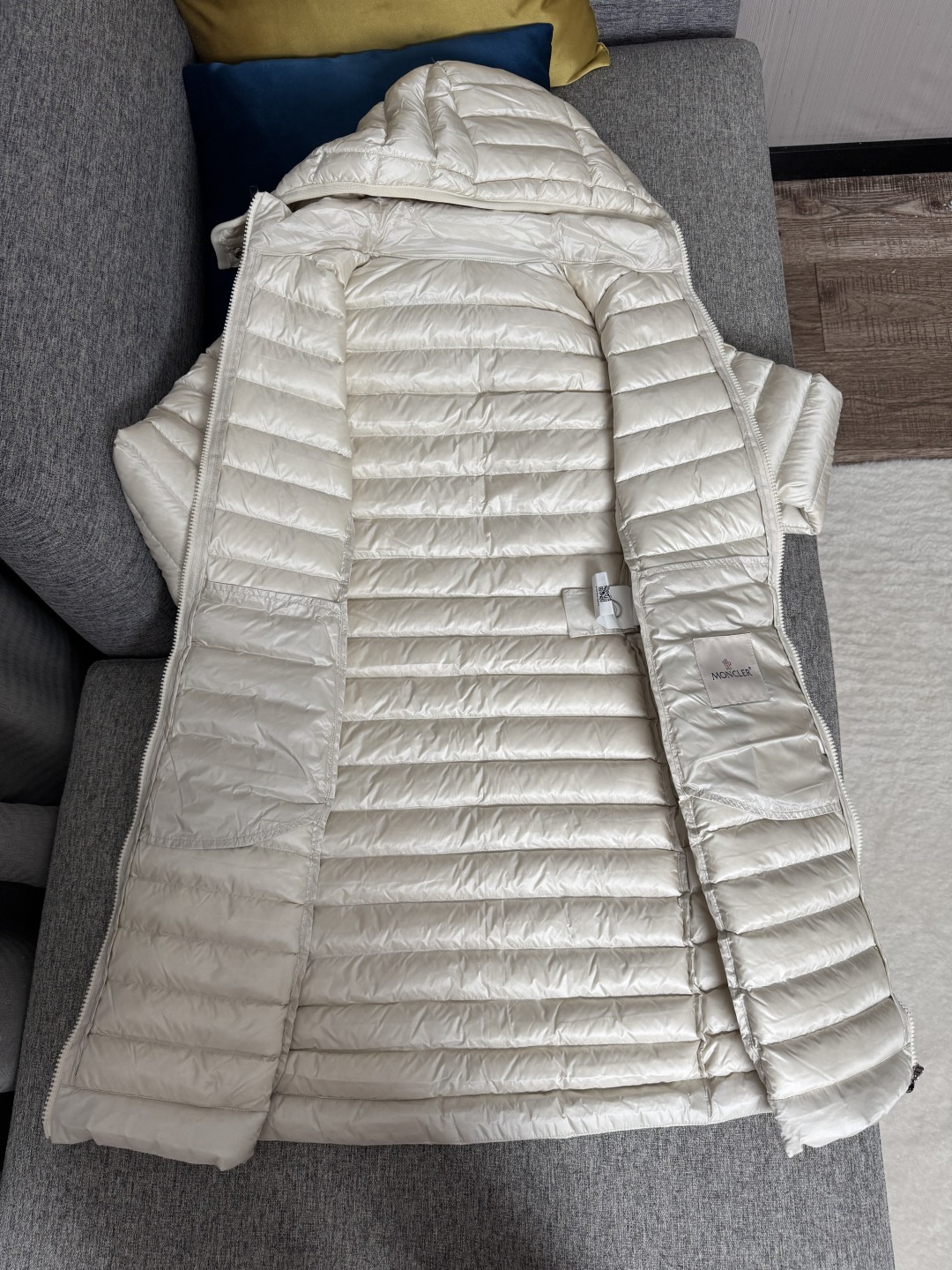 Moncler 25SS LGE Long Women Down Jacket Size 0-4