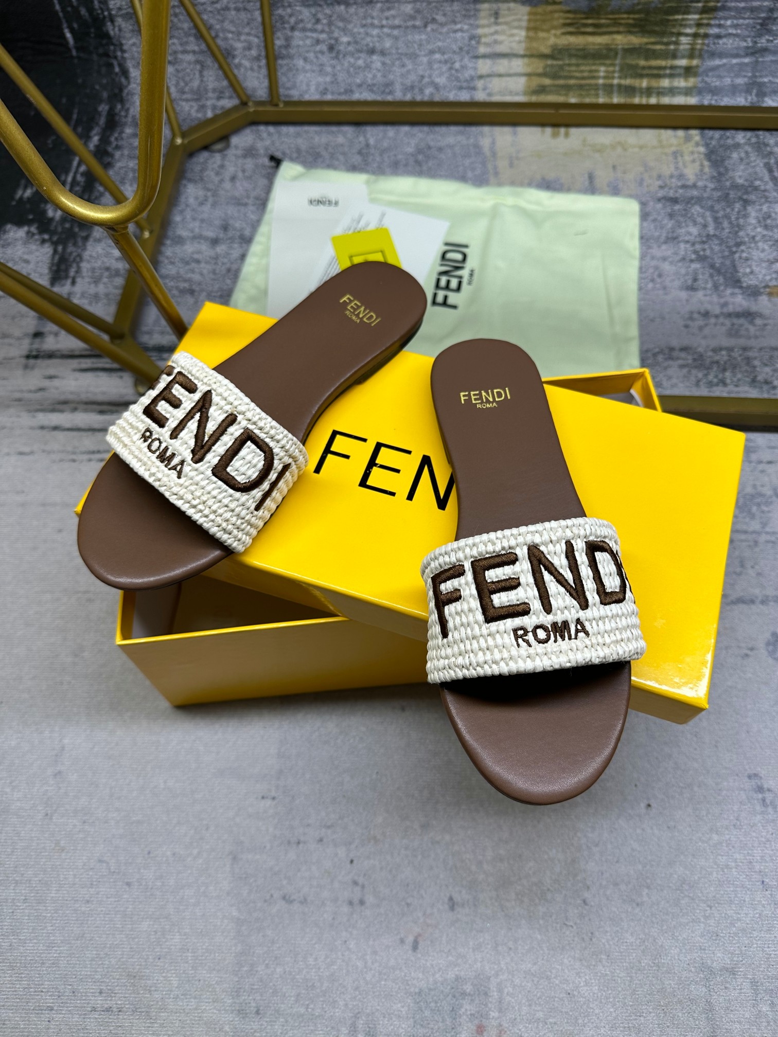 Fendi Slippers Size 36-42
