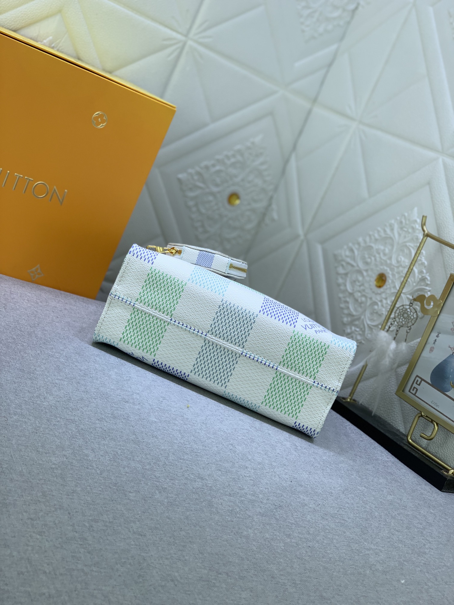 Louis Vuitton M46373 OnTheGo Women Shoulder Bags Size 25*19*11cm