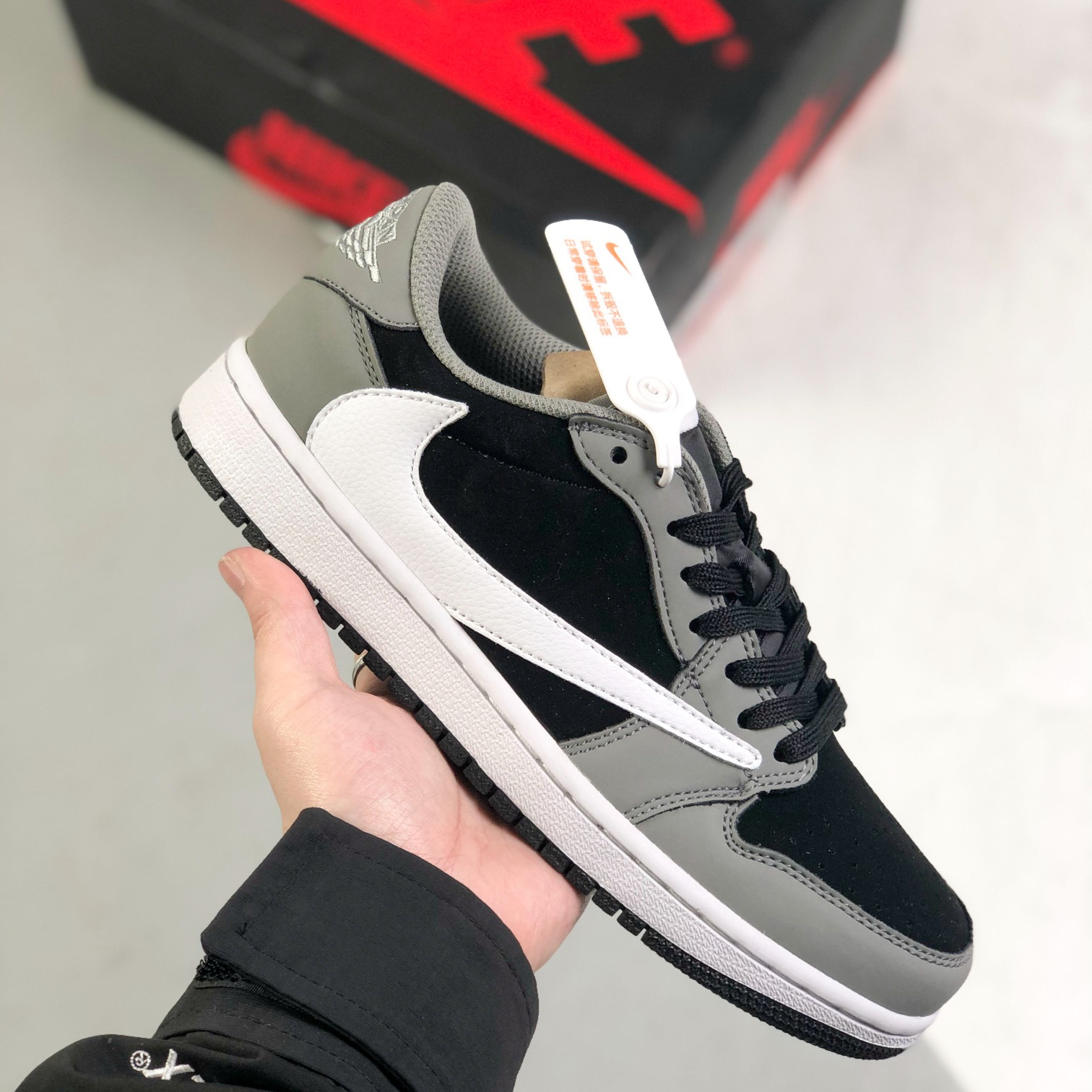 Nike Air Jordan 1 x Travis Scott Low Top Sneaker Shoes Gr. 36-46