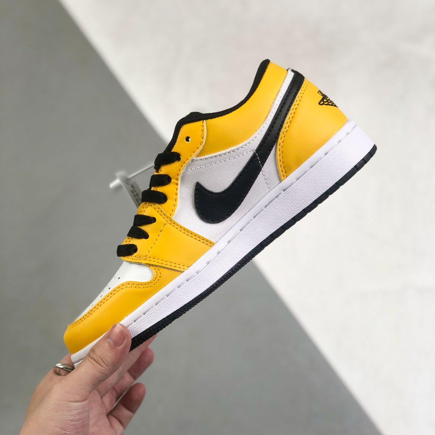 Nike Air Jordan 1 Low Top Sneakers Shoes Gr. 36-46