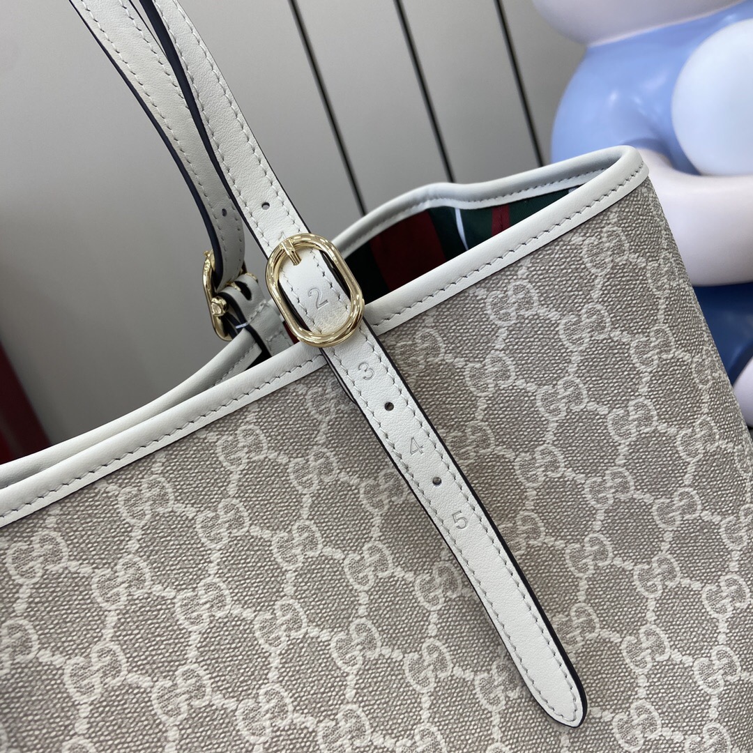 Gucci GG Emblem Women Shopping Bags Size 38*25*15cm
