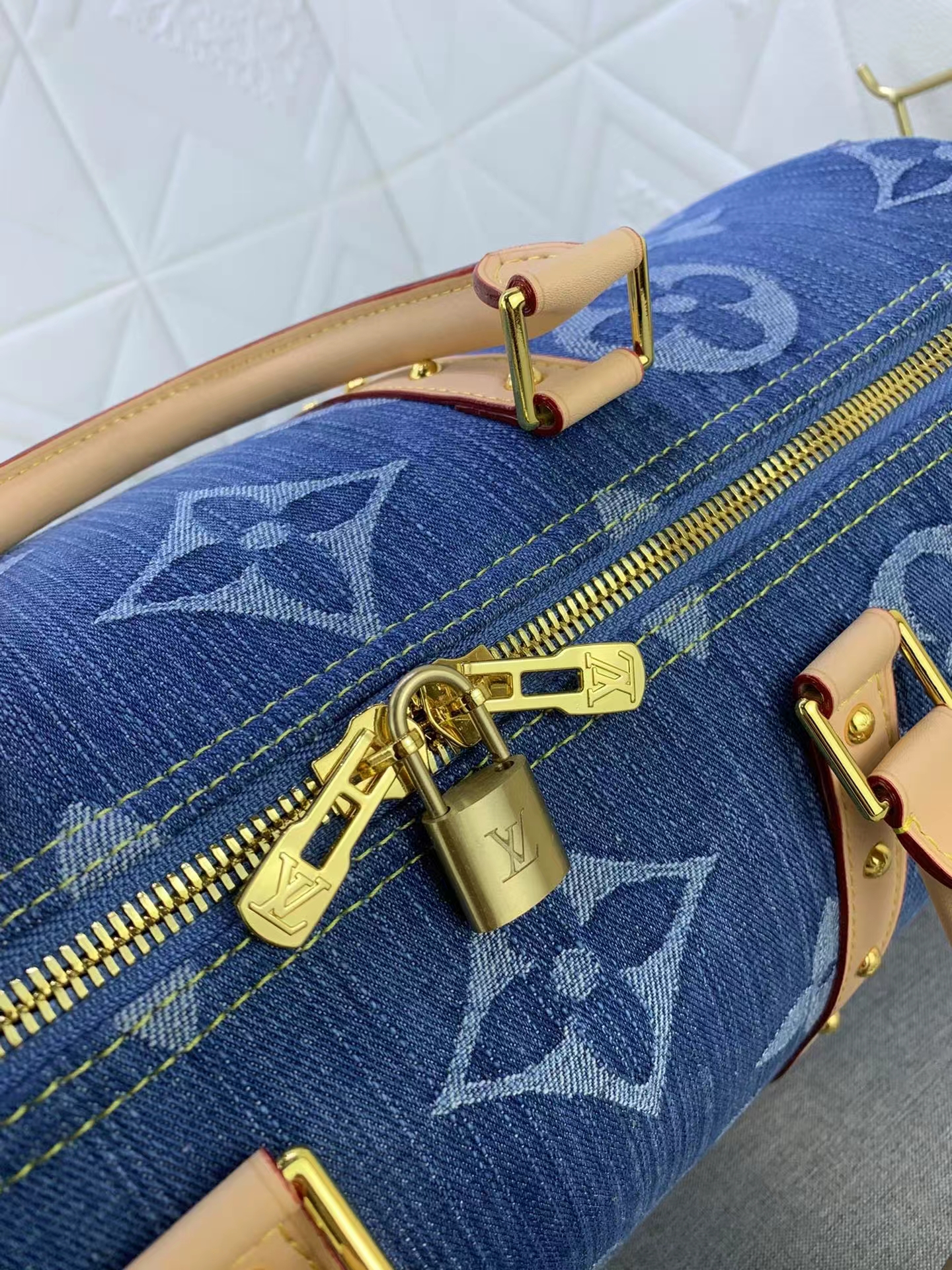 Louis Vuitton KEEPALL BANDOULIÈRE 45 Keepall Bandoulière Monogram Denim Travel Bags Size 45*27*20cm