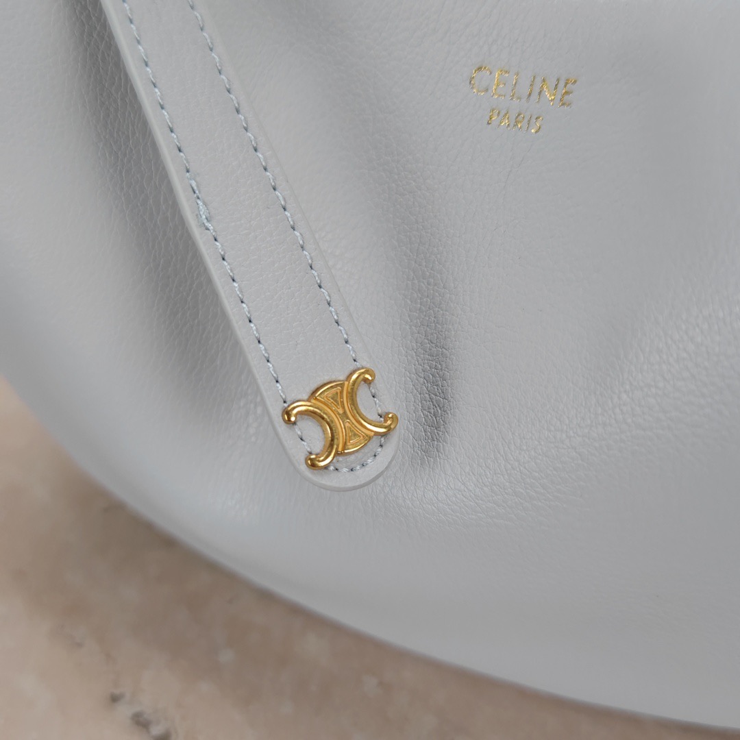 Celine 25ss Lulu Women Shoulder Bags Size 24*21*5cm