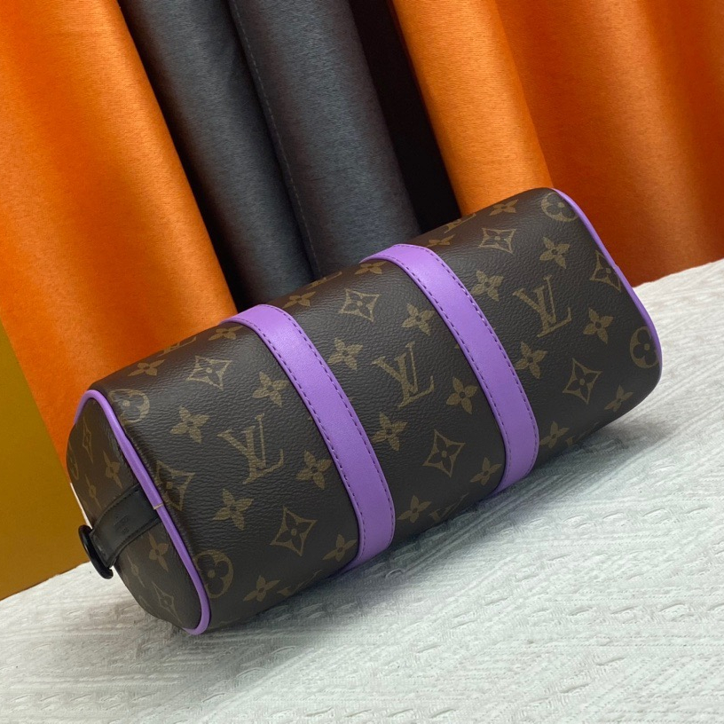 Louis Vuitton Keepall Bandoulière 25 Mens Shoulder Bags