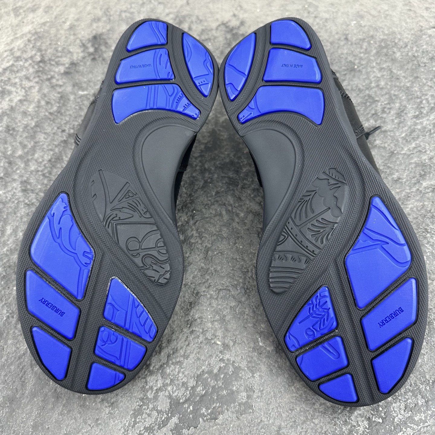 Burberry Matrix Sneaker Size 36-46