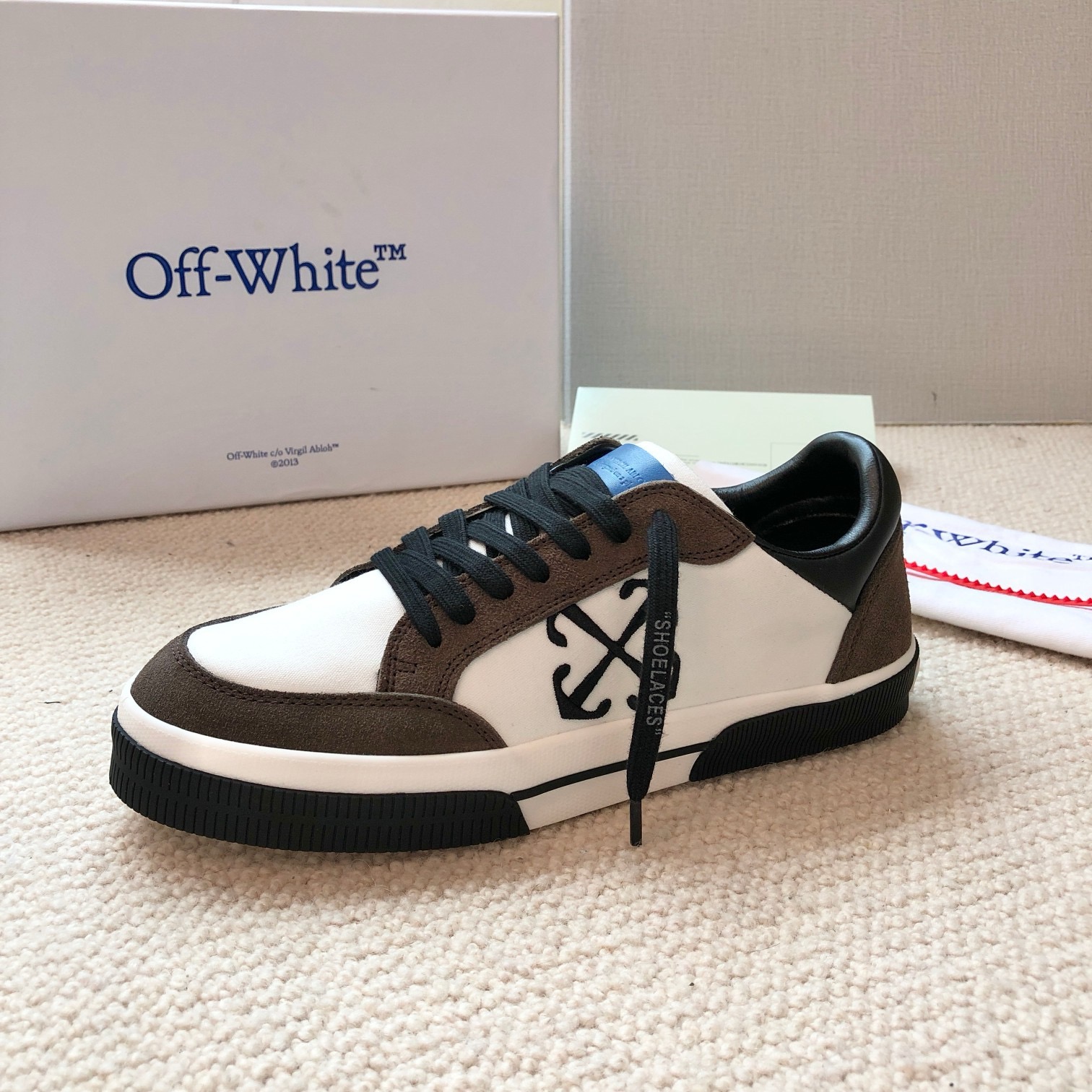 OFF White 2024ss New Low Vulcanized Sneaker Size 36-45
