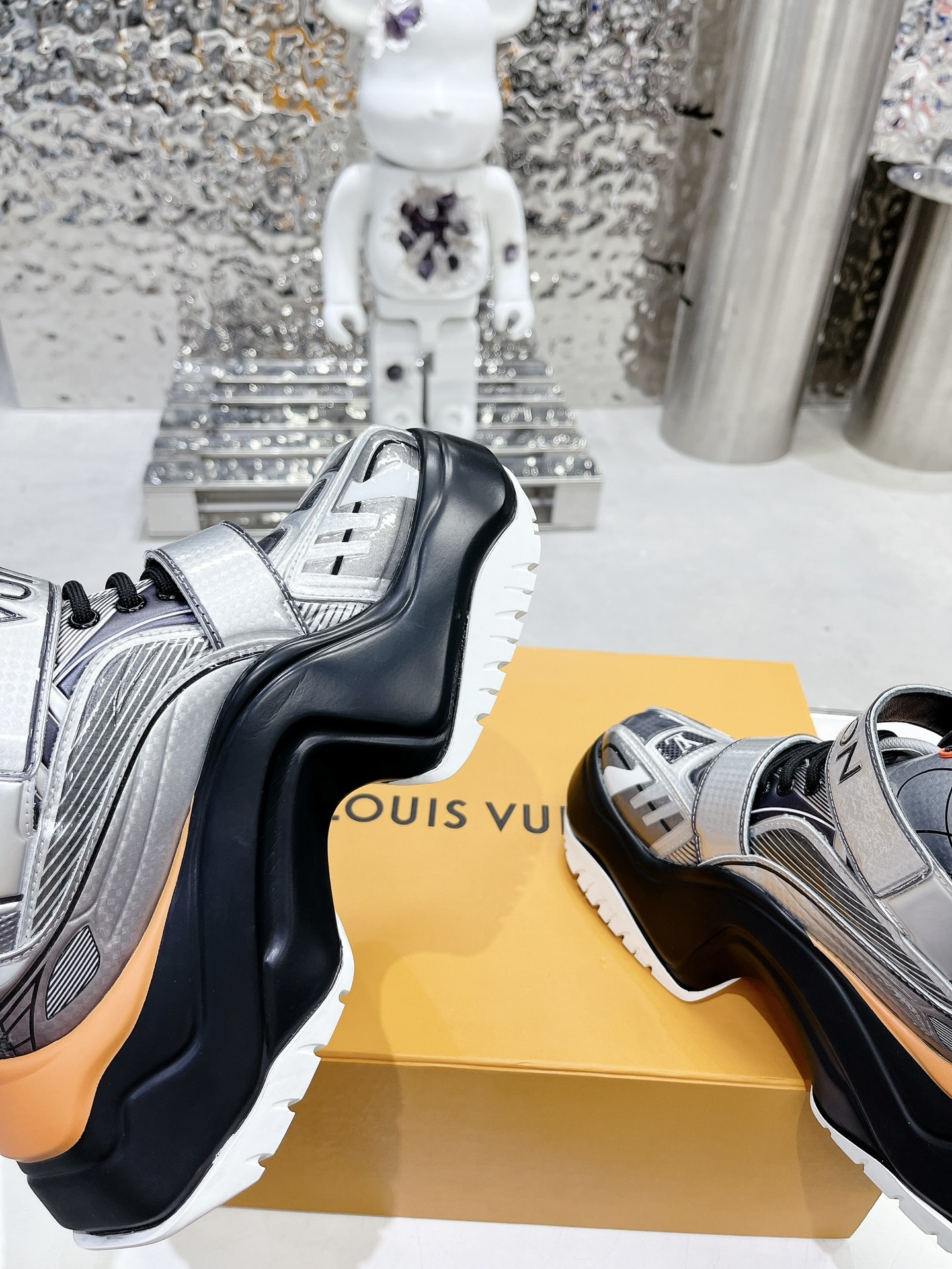 Louis Vuitton Cruise23 Archlight 2.0 Sneaker Size 36-41