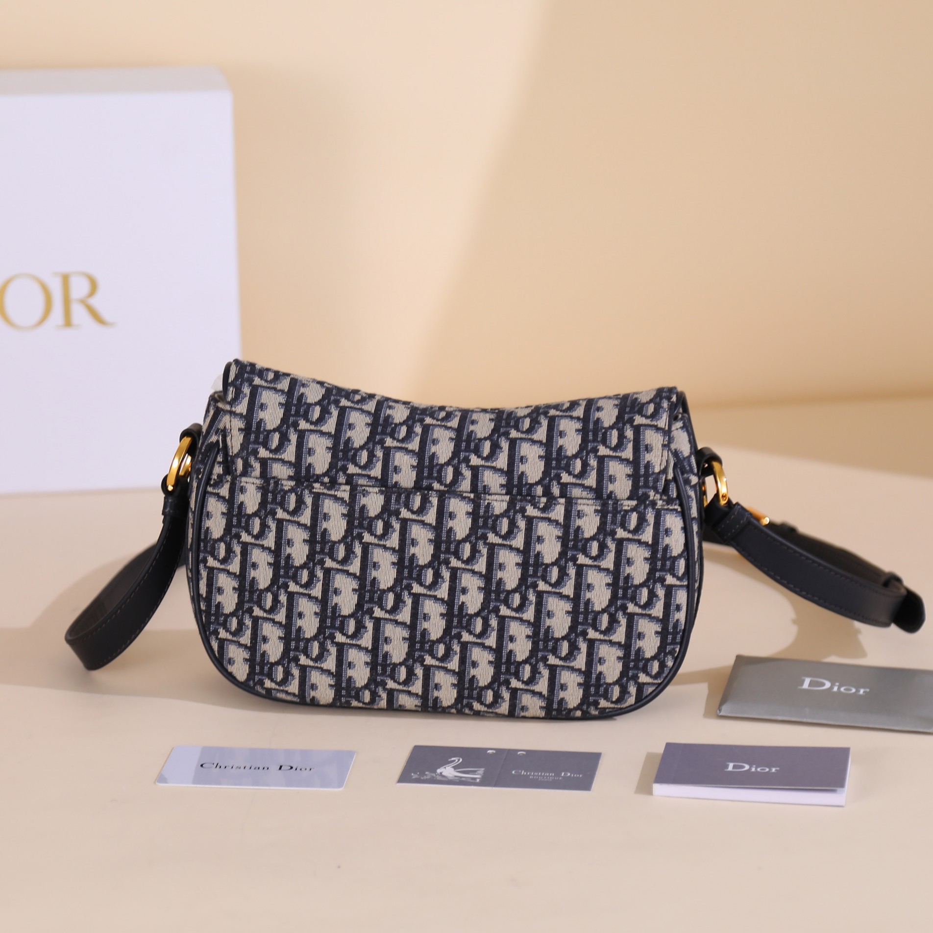 Dior Kleine CD Besace Women Shoulder Bags 24*15*6cm