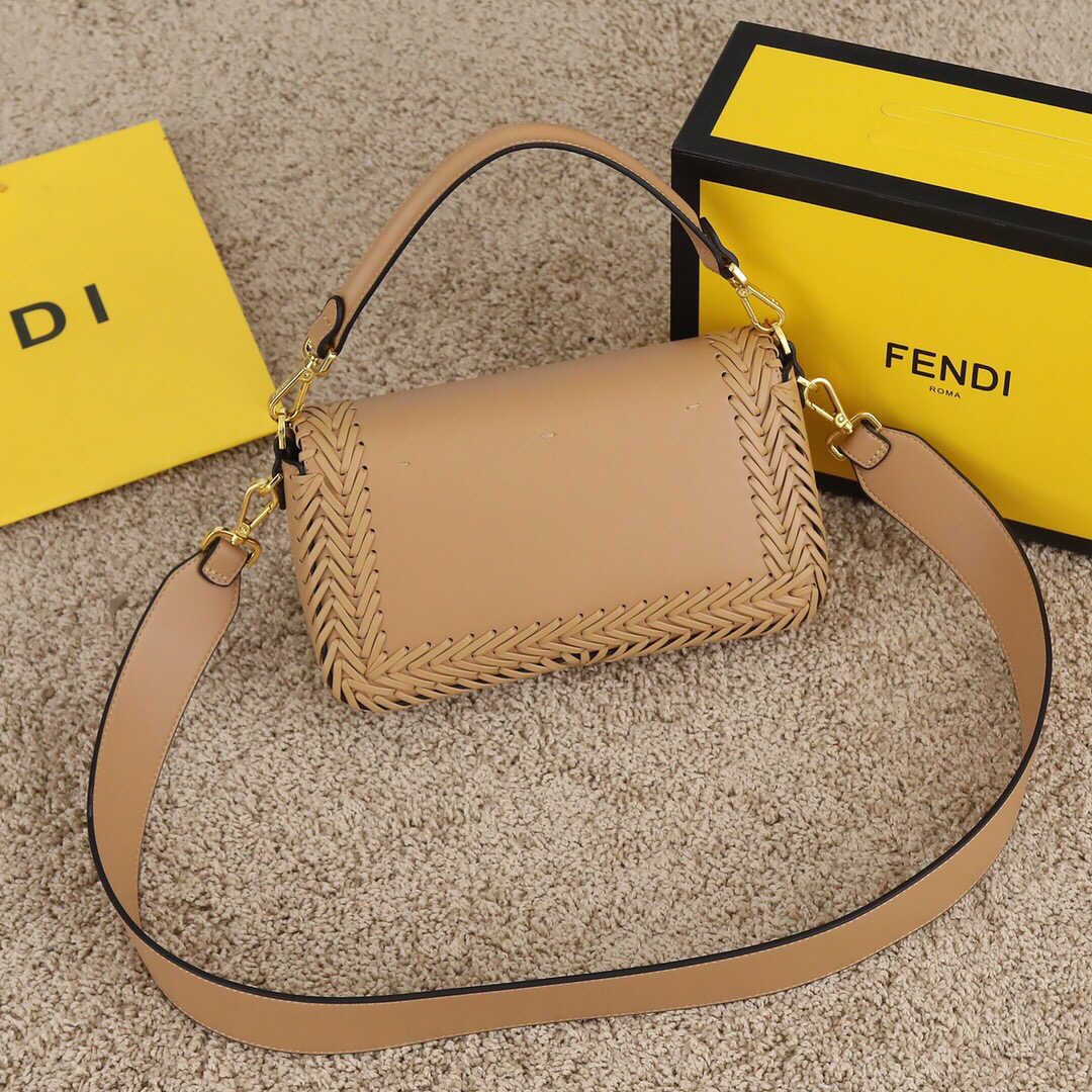 Fendi New Women Shoulder Bags 27*6*15cm
